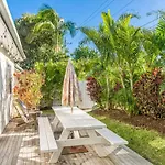 Bungalow105