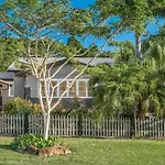 Alkira - Charming Cottage Near Clarkes Beach