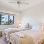 Fuller Holidays- Lot 7 - Byron Penthouse Apartment With Pool