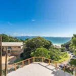 Byron Bay Accom 13 Brownell Drive Wategos Beach - Beach House