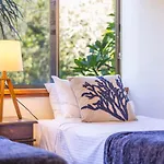 Coastal Sol -Right On Clarkes Beach!