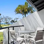 Byron Bay Beachfront Holiday Apartments Townhouse 7