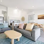 Byron Bay Beachfront Holiday Apartments Penthouse 9