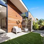 A Perfect Stay - Skyline