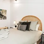 A Perfect Stay - Cape Breeze