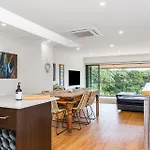 A Perfect Stay - 3 James Cook Apartments