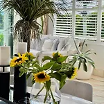 Sophie\'S Place Relaunch - Luxury Penthouse