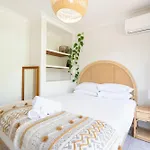 Surfers Rest