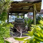 Surfers Rest