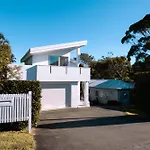 Tallows House On Paterson