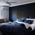 Barefoot Bungalow - Beachfront Byron Bay