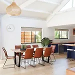 Barefoot Bungalow - Beachfront Byron Bay