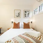 Julians Apartments