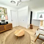 Unwind Guesthouse