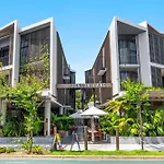 Jonson Lane Apartments