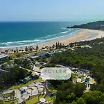 Fuller Holidays - Get Sandy - Beachside Byron