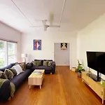 Charlie\'S Beach House