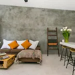 A Sweet Escape - Studio 9 Central Byron Bay