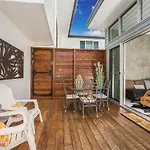 A Sweet Escape - Studio 9 Central Byron Bay