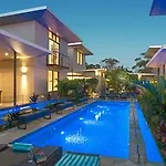 Byron Luxury Beach Houses