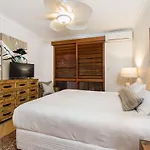 Byron Bay Accom Unit 2 66 Lawson Street, Byron Bay - Koranba