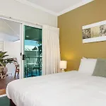 Aaron\'S @ Byron Guesthouse