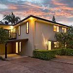 Mariposa Beach House