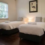 A Perfect Stay - Frankie\'S Beach House