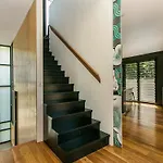 Seaview Sanctuary - Award Winning Architecture