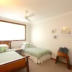 Byron By The Beach