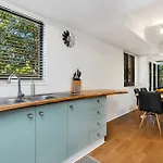 Mahogany Lodge