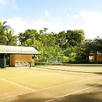 Byron Links Apartments