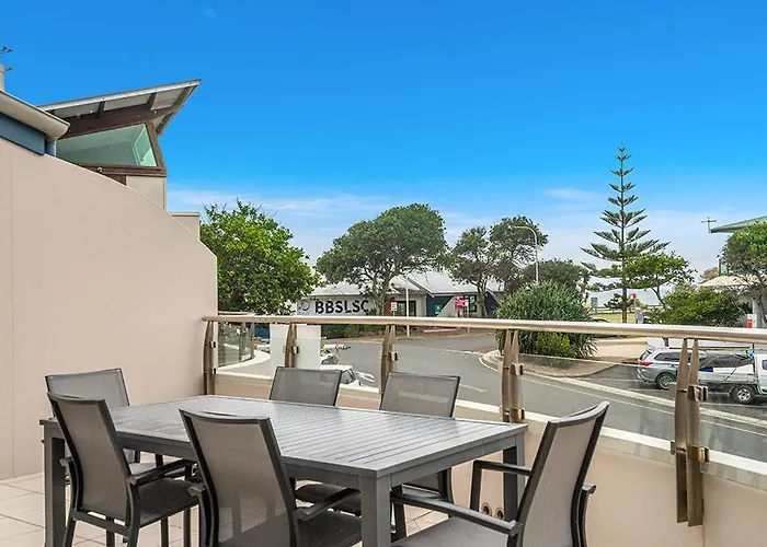 Byron Bay Accom - Pipis Apartment 2 - 2/2 Fletcher
