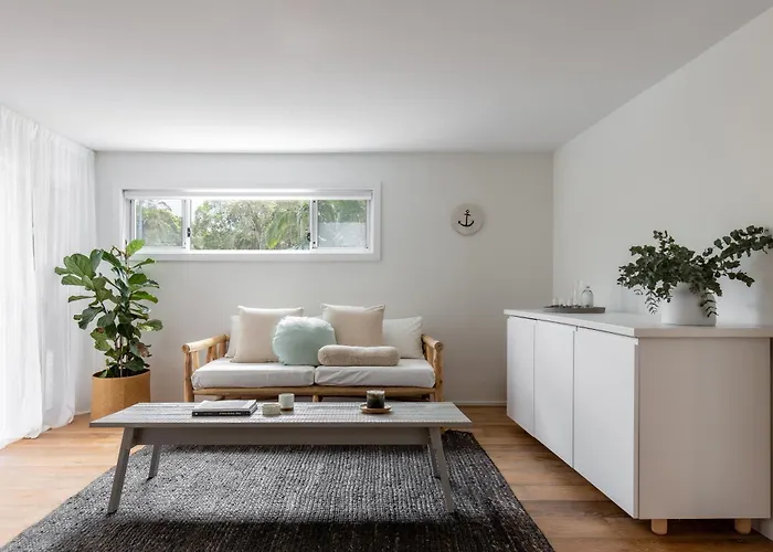 The Local Studio - Byron Bay