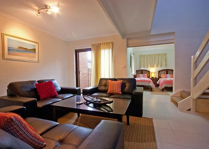 Byron Bay Accom Unit 4 63 Shirley Street, Byron Bay- Mango Tree