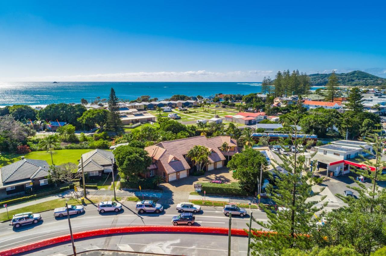 Bayside Court Apartment *