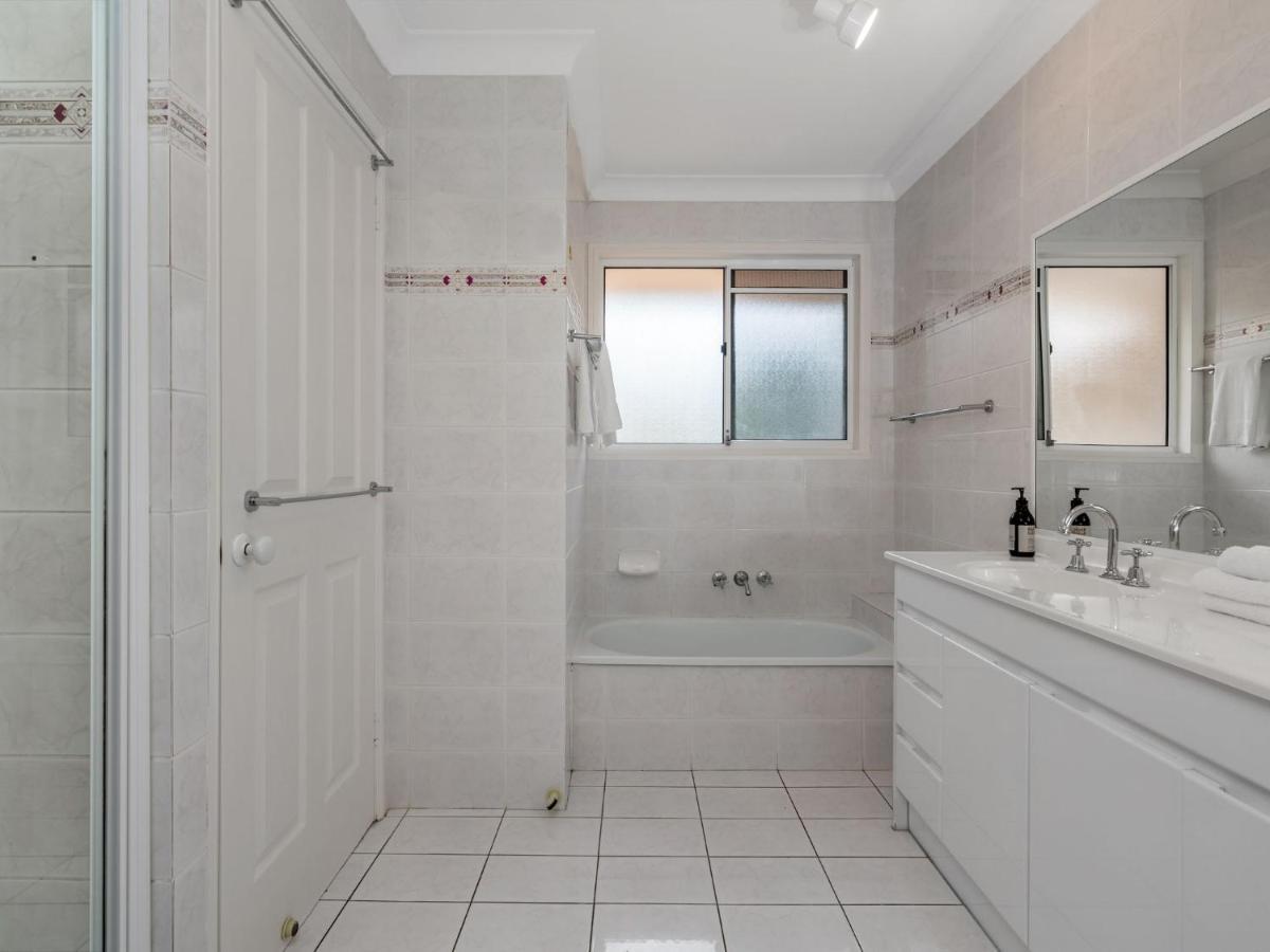 Tradewinds 3 Apartment