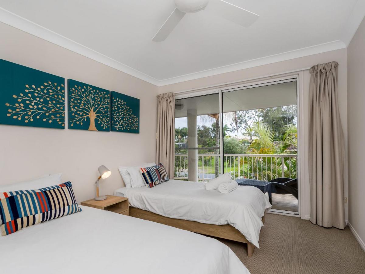 Tradewinds 3 *