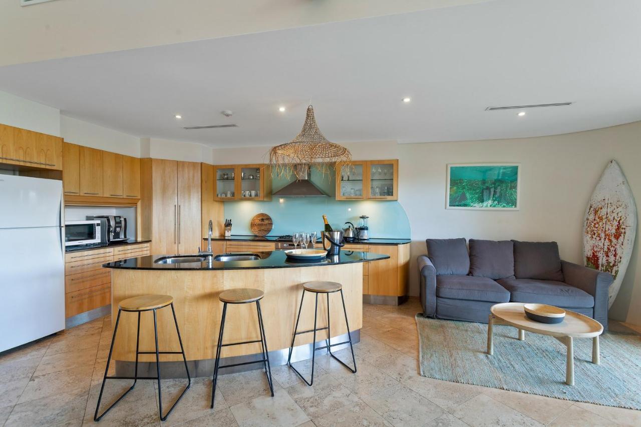 Jades On Lawson No 2 * Byron Bay