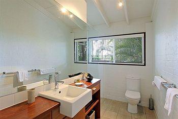 A Perfect - Allure * Byron Bay