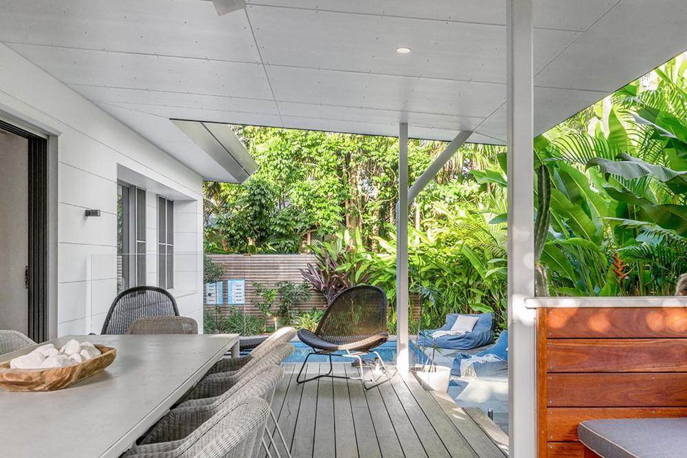 Cavvanbah Lane * Byron Bay