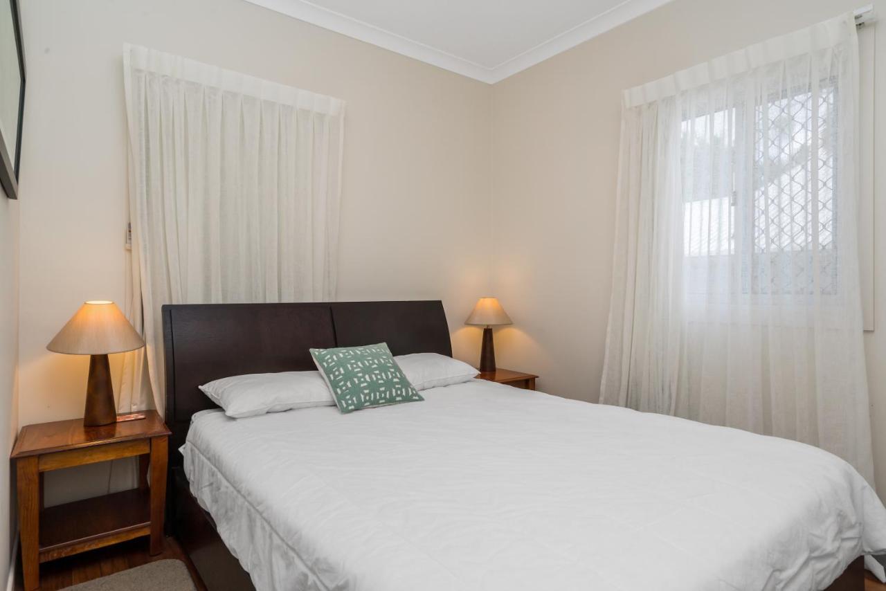 69 Massinger Street - Bimbimbi Holiday home
