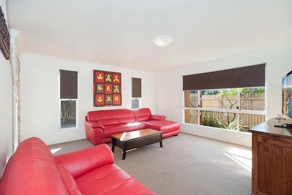 - Waitui - 1/3 Somerset St Byron Bay