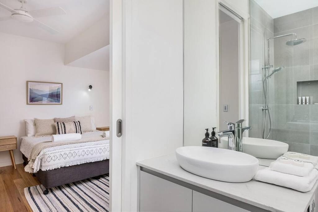 - Pacifica - 48a Shirley Lane * Byron Bay