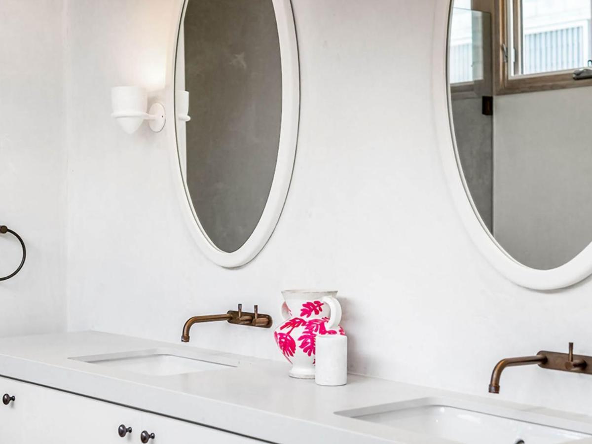 Driftwood Three At Clarkes - Includes Pool Holiday home Byron Bay