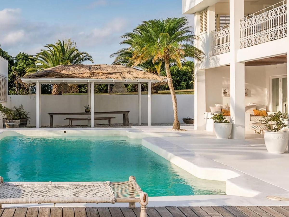 Your Luxury Escape - Bisque House Holiday home *