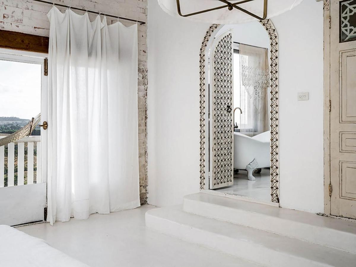Your Luxury Escape - Bisque House