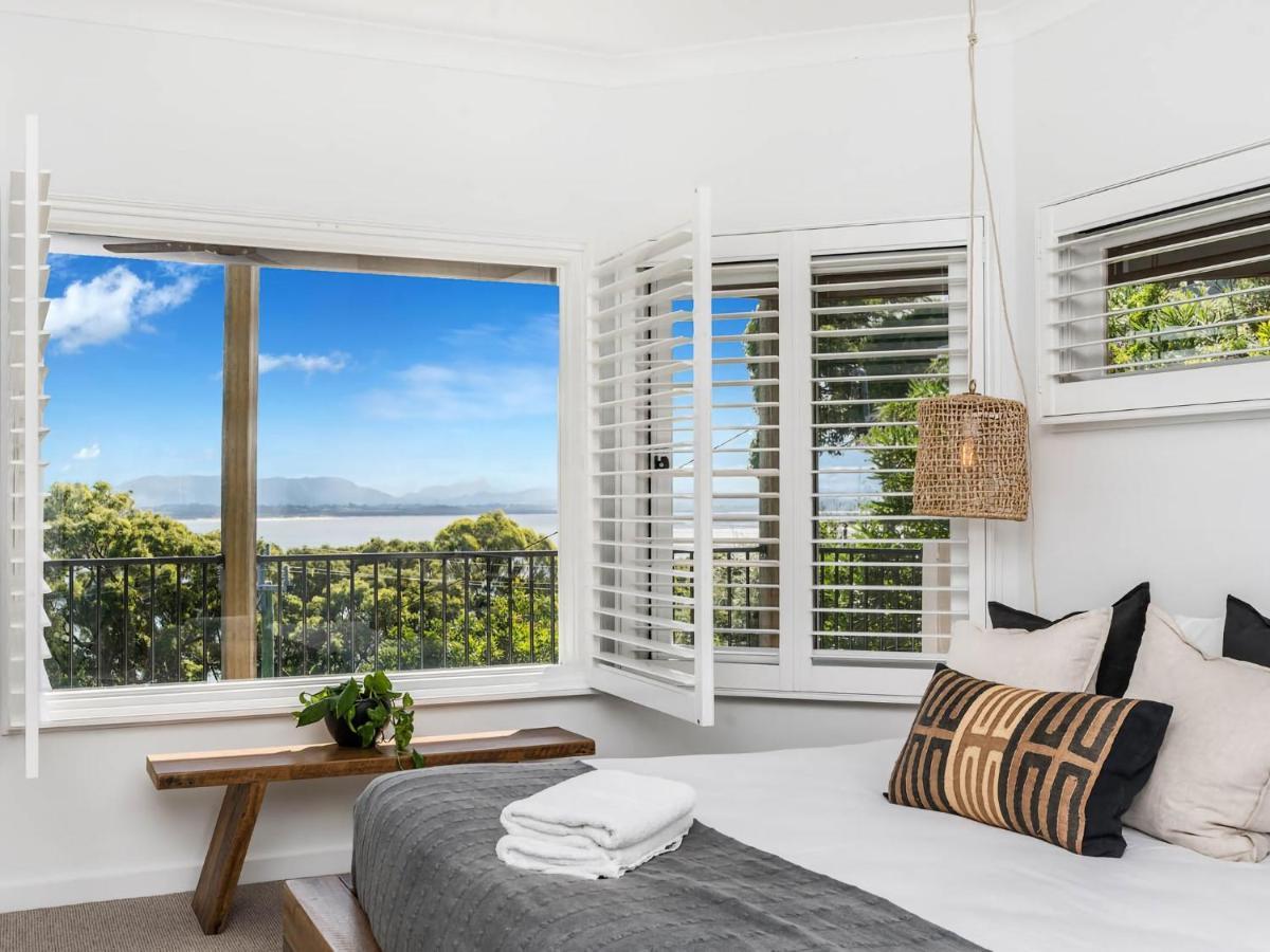 Sway Overlooking The Pass Holiday home Byron Bay