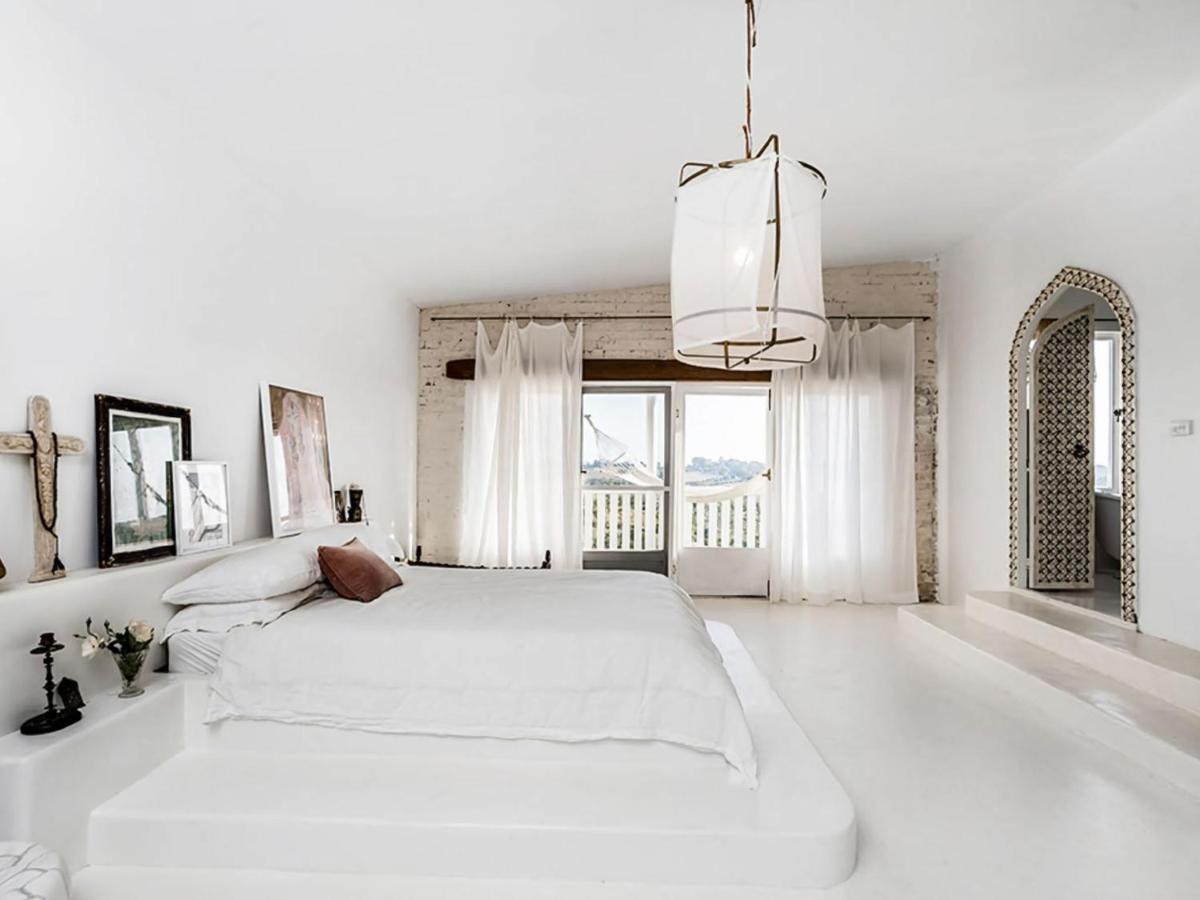 Holiday home Your Luxury Escape - Bisque House