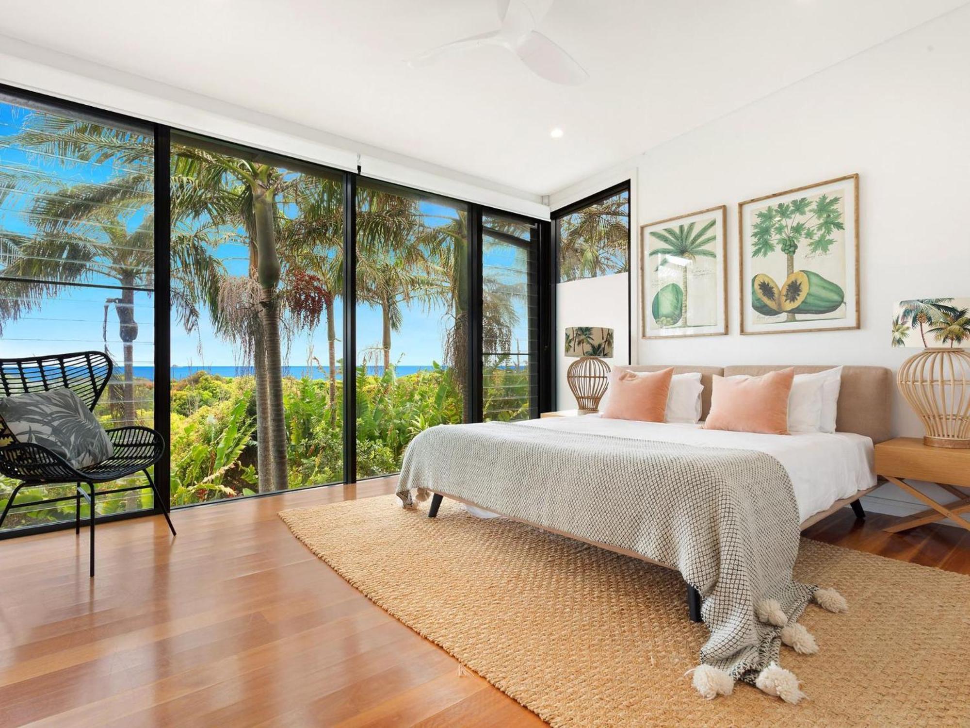 Kiah - Nestled Between Main & Belongil Beaches Byron Bay